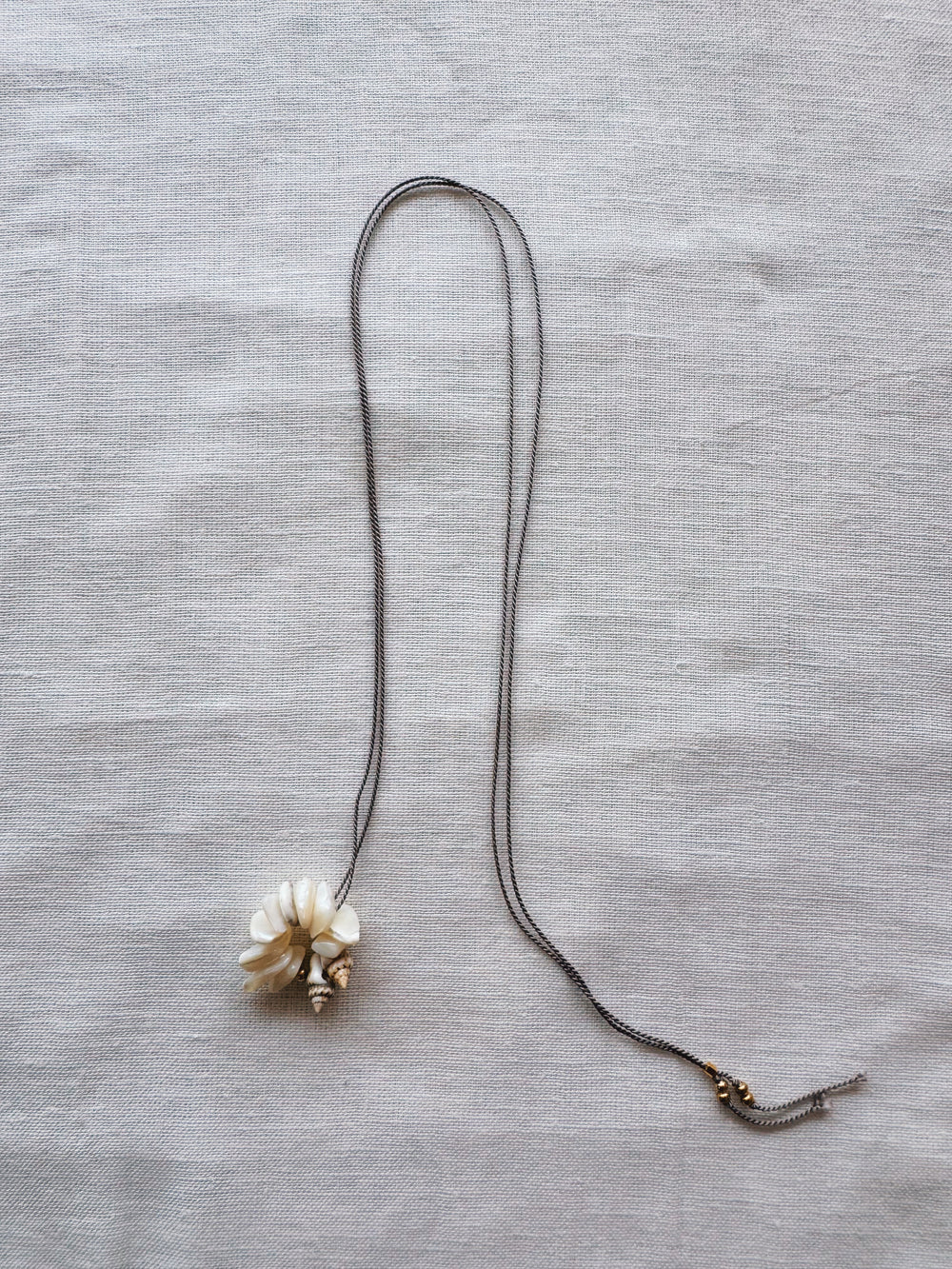 athena & co bloom necklace pearl | Boteh